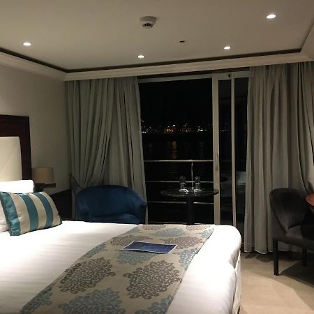 Hotel Select Ms Charles Dickens - Frankfurt Frankfurt nad Menem Zewnętrze zdjęcie