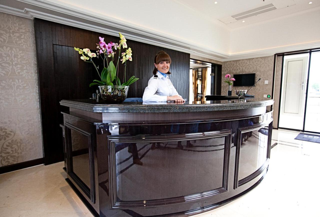 Hotel Select Ms Charles Dickens - Frankfurt Frankfurt nad Menem Zewnętrze zdjęcie