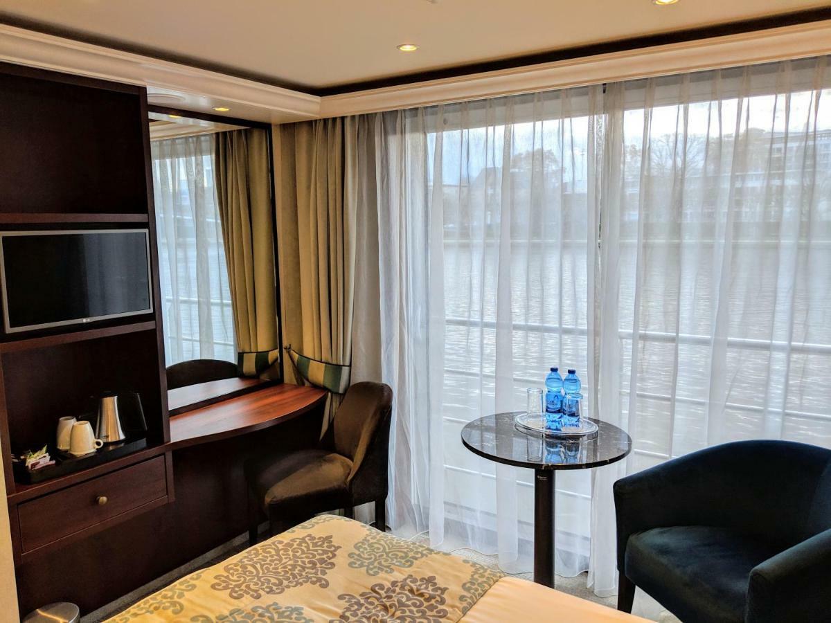 Hotel Select Ms Charles Dickens - Frankfurt Frankfurt nad Menem Zewnętrze zdjęcie